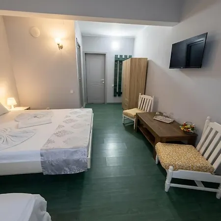 Hotel Galaxy 2*